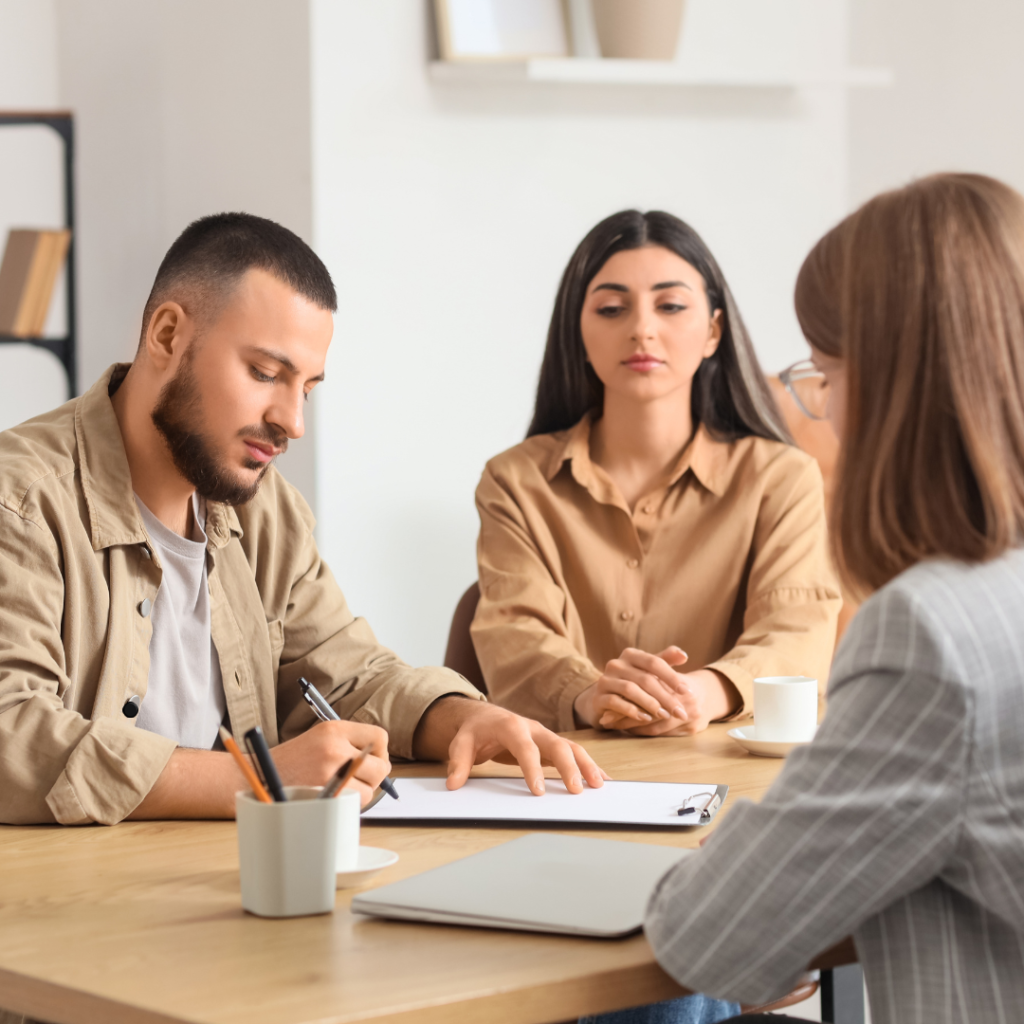 California Divorce Mediation: What to Expect Before You Go to Court